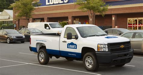 lowes truck rental